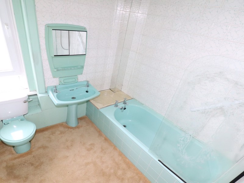 10 Summerfield Cottages, G14 0RB, GLASGOW