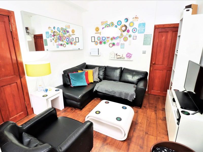 Victoria Road, KIRKCALDY, KY1 1DS