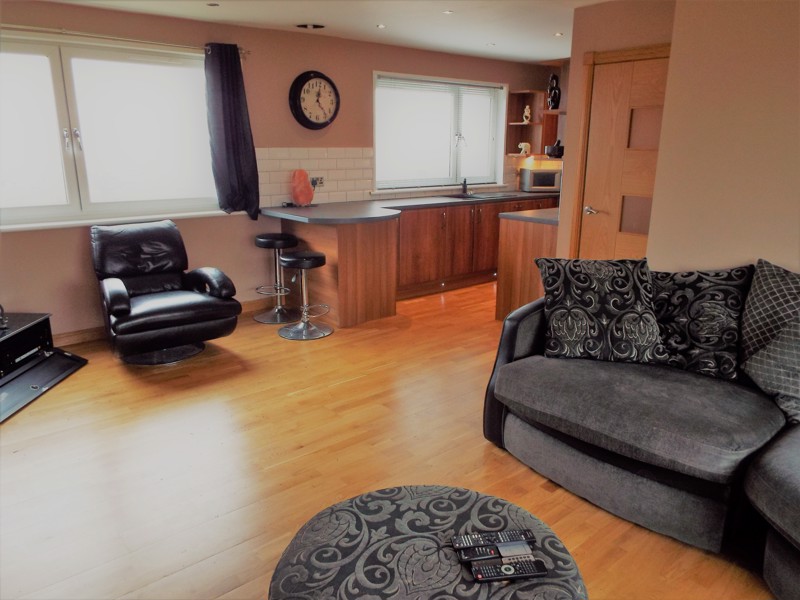 117 Lyttleton, East Kilbride,   G75 9BS, GLASGOW
