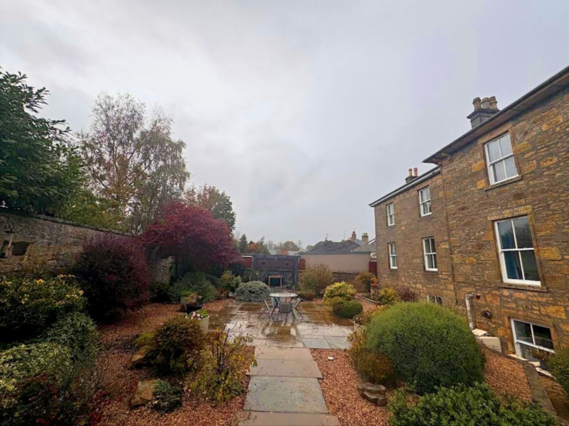 6 Friars Park, Institution Road, Elgin