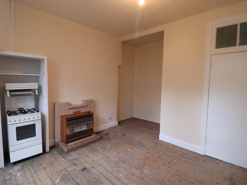 1/2, 10 Dairsie Street, G44 3EH, GLASGOW