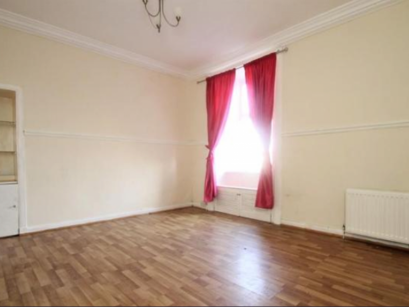 0/1, 7 Mains Road,   KA15 2AF, Beith