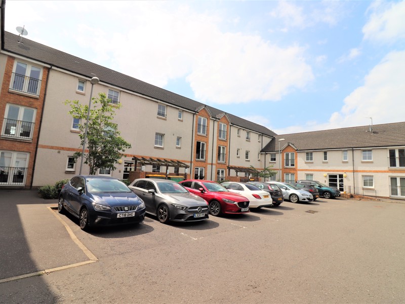 Cadder Court, Gartcosh, Glasgow, G69 8FB