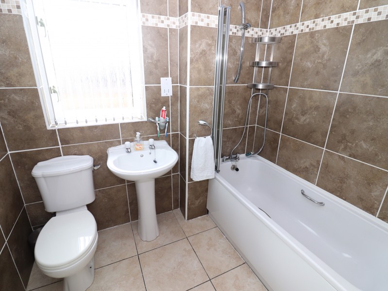 3 Brendon Avenue, Lindsayfield, East Kilbride  G75 9GT, GLASGOW