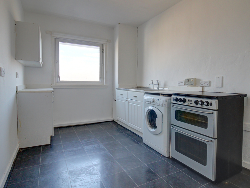 5A, Cadoc Street, Cambuslang  G72 8LH, GLASGOW