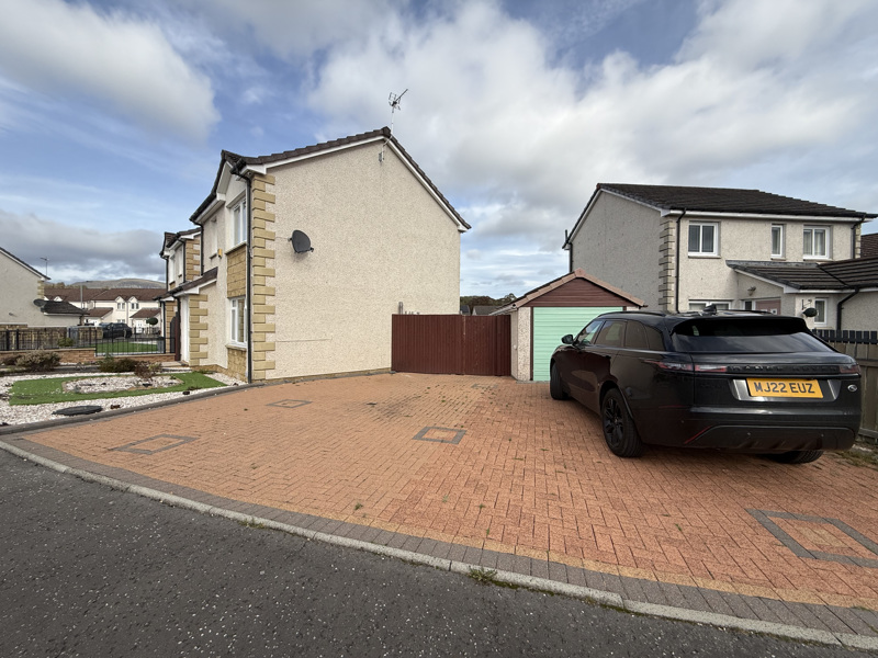 Smithfield Meadows, ALLOA, FK10 1TE