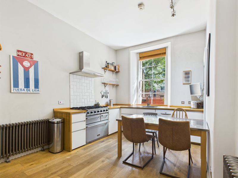 Barrington Drive, Woodlands, GLASGOW, G4 9ES