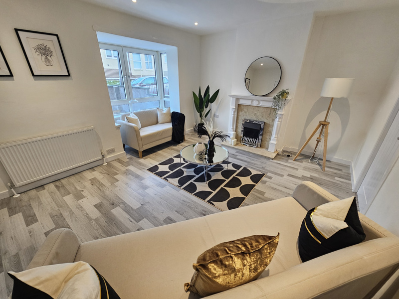 Swinton Crescent, Coatbridge, ML5 5SD