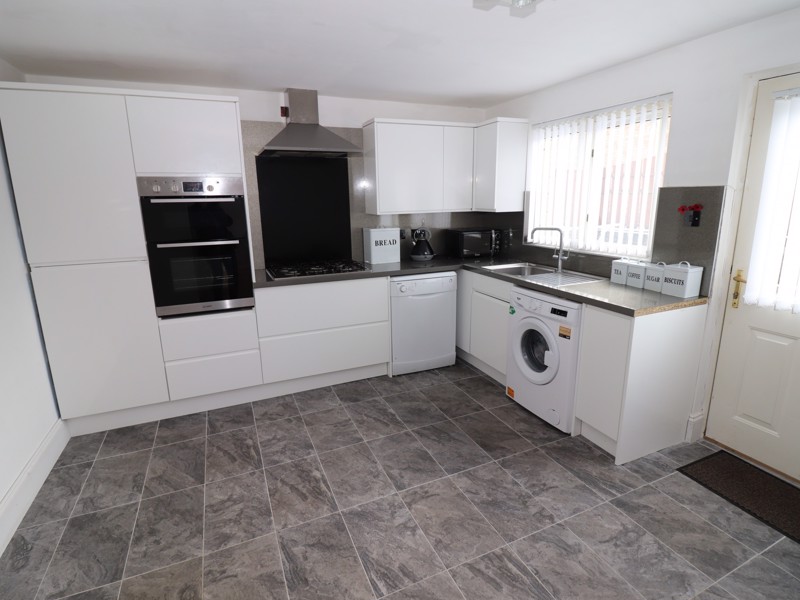 3 Brendon Avenue, Lindsayfield, East Kilbride  G75 9GT, GLASGOW