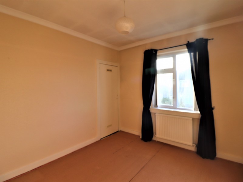 27 Castlemilk Crescent, ,   G44 5PJ, GLASGOW