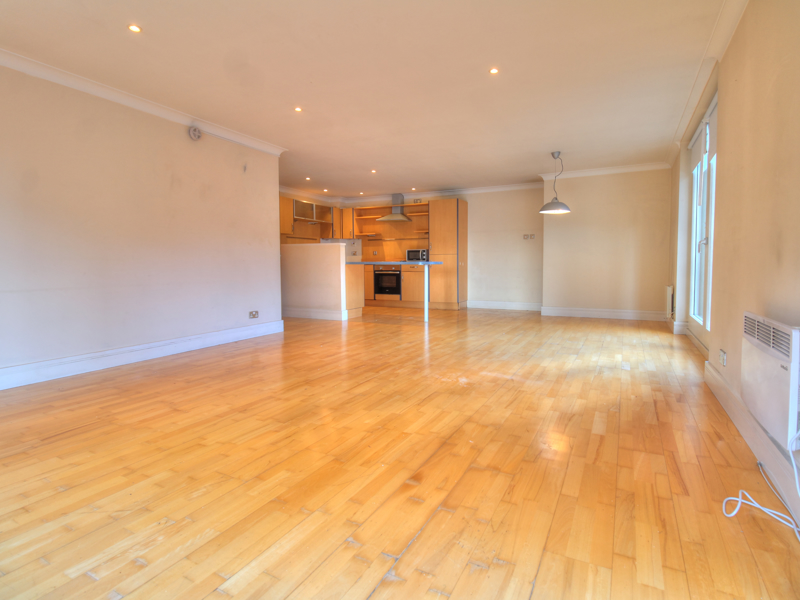 Argyle Street, Glasgow, G2 8NE