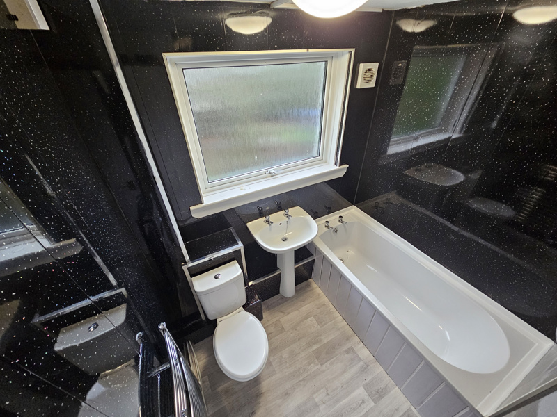 Ivanhoe, Calderwood, East Kilbride, G74 3NY