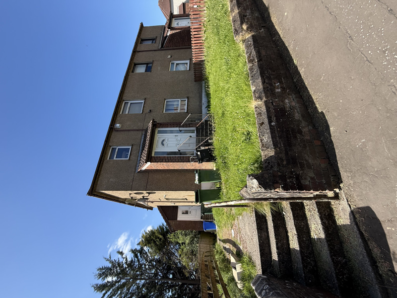 Portfolio of 6 Residential Units (3)