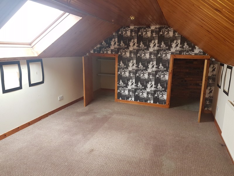 128 Treeswoodhead Road, ,   KA1 3UD, KILMARNOCK