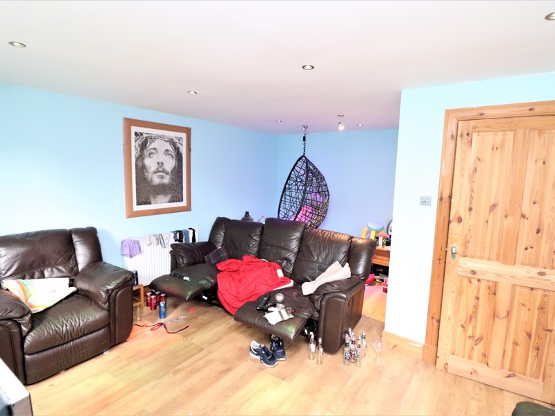 Keith Drive, Glenrothes, KY6 2HZ