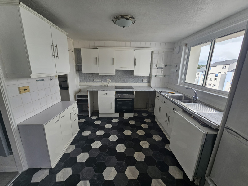 Hailiesland Gardens, Edinburgh, EH14 2QL