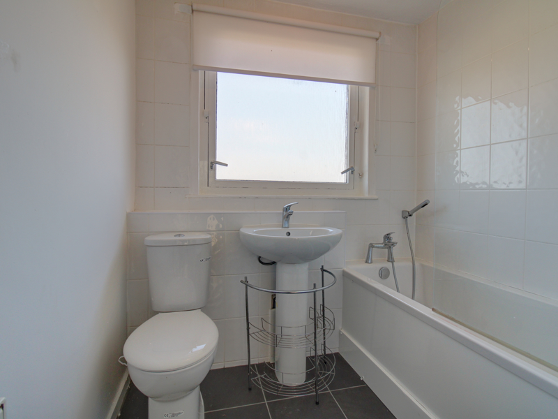 5A, Cadoc Street, Cambuslang  G72 8LH, GLASGOW