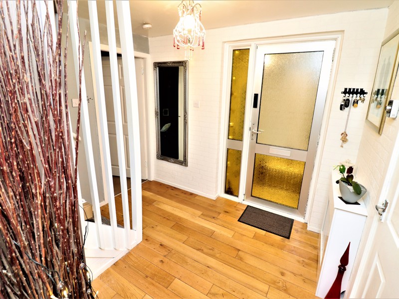 Whinbank, LIVINGSTON, EH54 6HJ