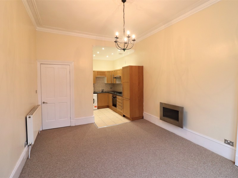2/1, 914 Pollokshaws Road,   G41 2ET, GLASGOW