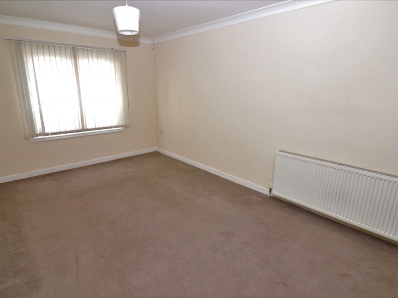 0/2, 26 Drumover Drive,   G31 5RP, GLASGOW
