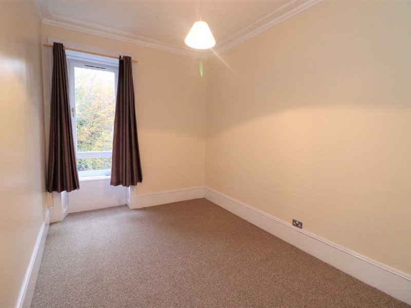 2/1, 914 Pollokshaws Road,   G41 2ET, GLASGOW