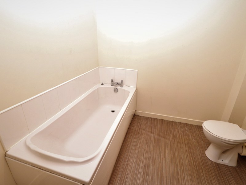 1/2, 3 Rhindmuir Gate, Baillieston  G69 6EW, GLASGOW
