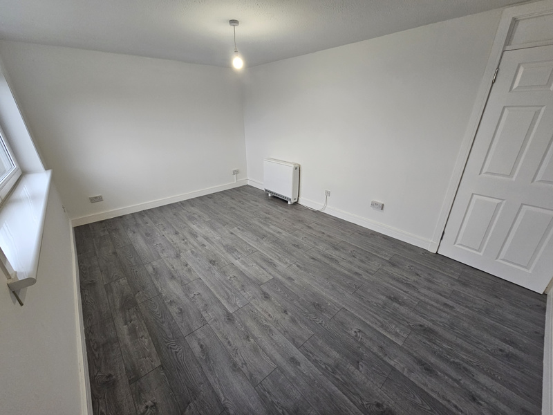 Loch Awe, St.Leonards, East Kilbride, G74 2EW