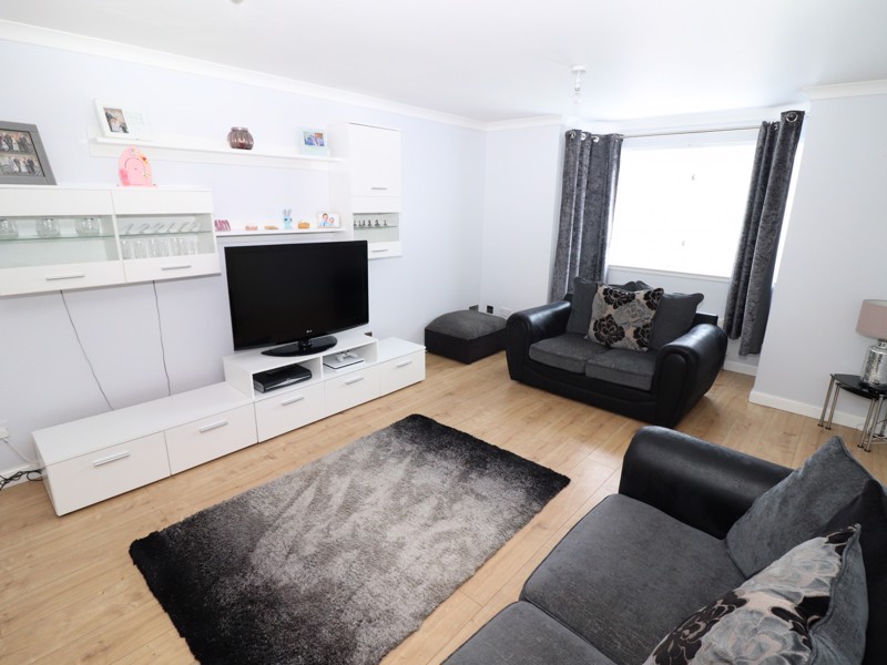3 Brendon Avenue, Lindsayfield, East Kilbride  G75 9GT, GLASGOW