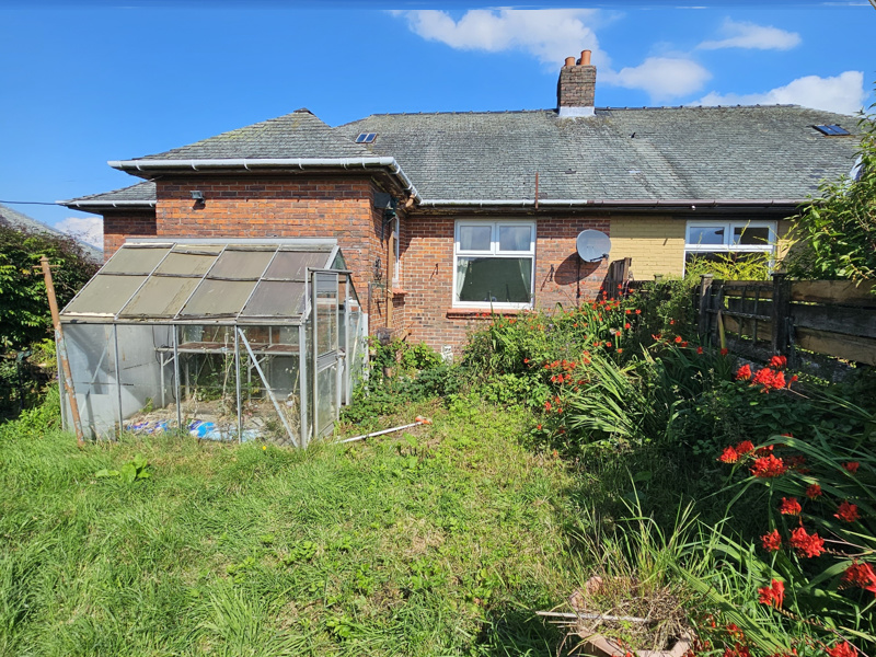 Little Mill Cottage, Rankiston, East Ayrshire