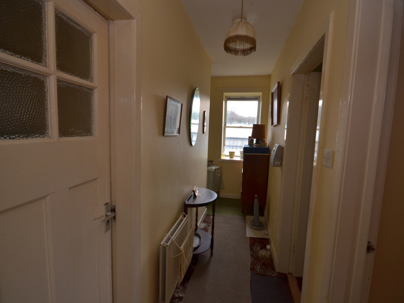 32 Arthur Terrace, Argyll Street,   PA23 7RP, DUNOON