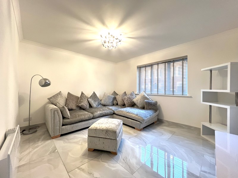 Dyke Street, Baillieston, Glasgow, G69 6DZ