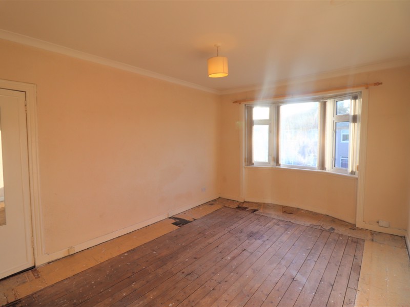27 Castlemilk Crescent, ,   G44 5PJ, GLASGOW