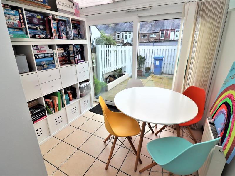 Victoria Road, KIRKCALDY, KY1 1DS
