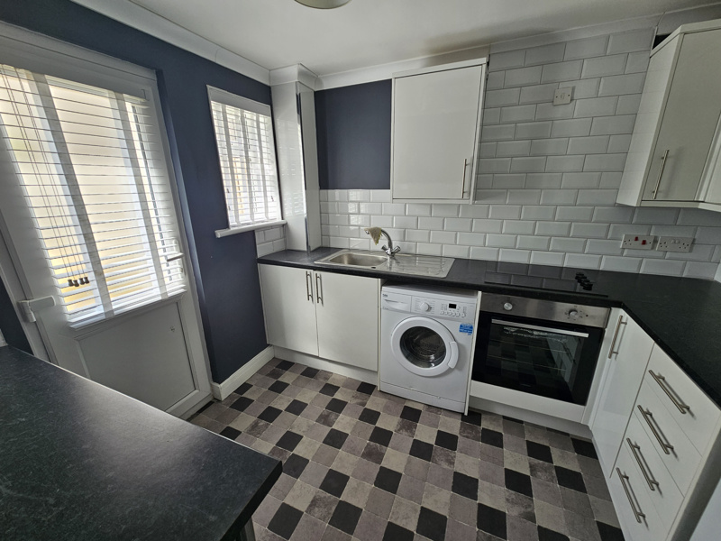 Dunbar Hill, West Mains, East Kilbride, G74 1EY