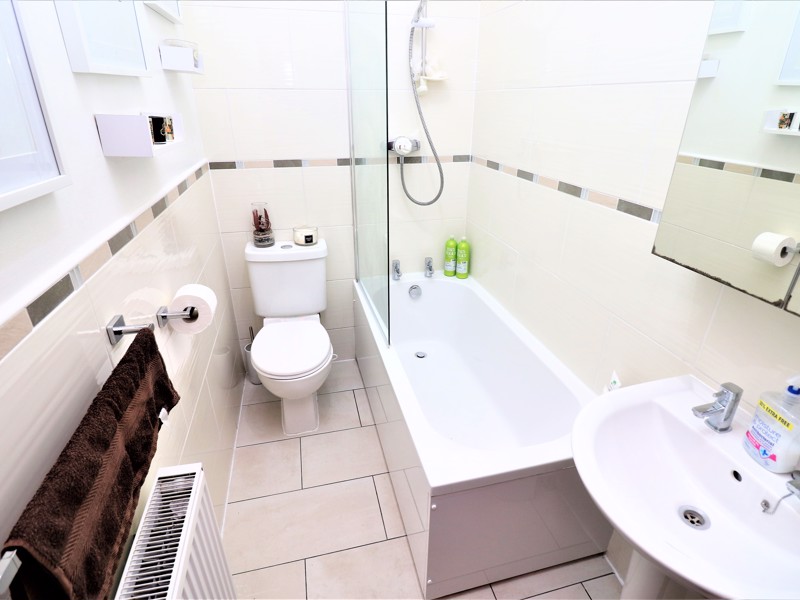 Victoria Road, KIRKCALDY, KY1 1DS