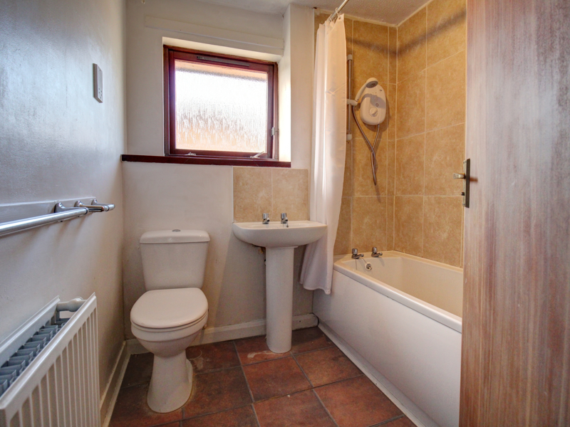 Moorfoot Avenue, PAISLEY, PA2 8AB