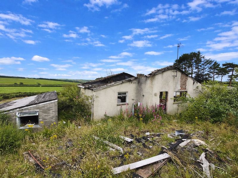 Holms Farm Road, Dalrymple