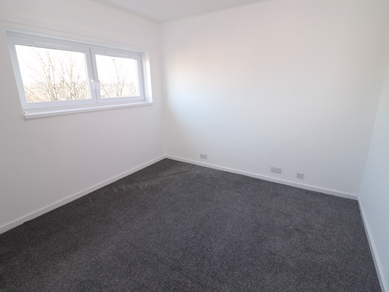 82 Edinbeg Avenue, Toryglen,   G42 0EW, GLASGOW